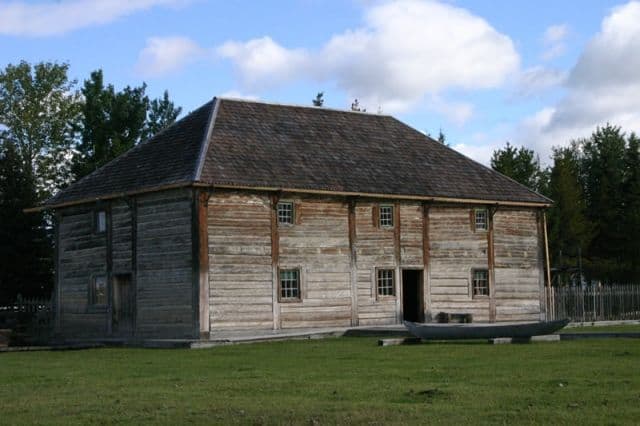 fort_james_historic_site_general_warehouse1