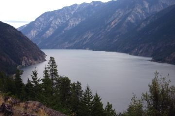 anderson_Lake_lakeviews_from_highline_road