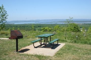 mcLeans_mountain_lookout_little_current_manitoulin_island_ontario_70