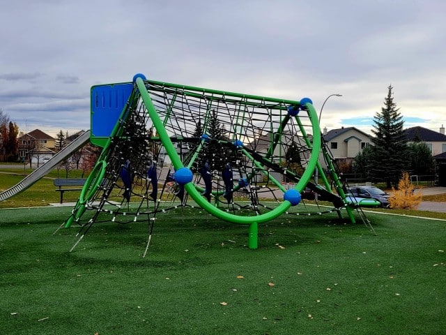 somerset-community-park-playground-climber---calgary-alberta-canada