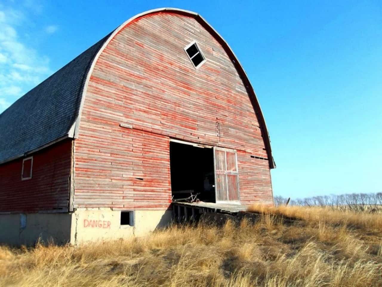 Old Barn Saskatchewan
