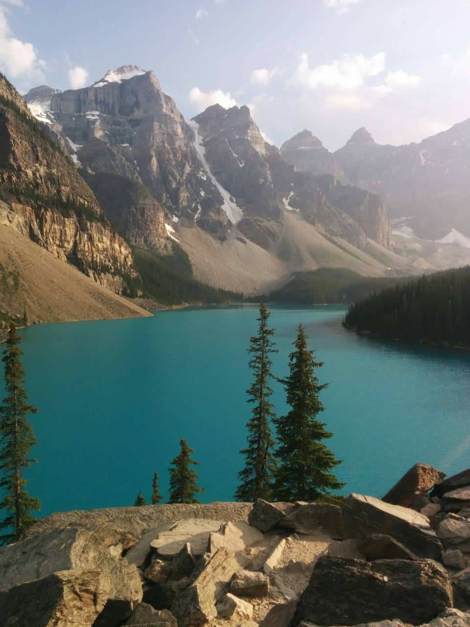 Alberta 2018-08-10 - Moraine Lake, Alberta.
The road to get here is only open from May to October. It's a bit smokey from all the forest fires around.