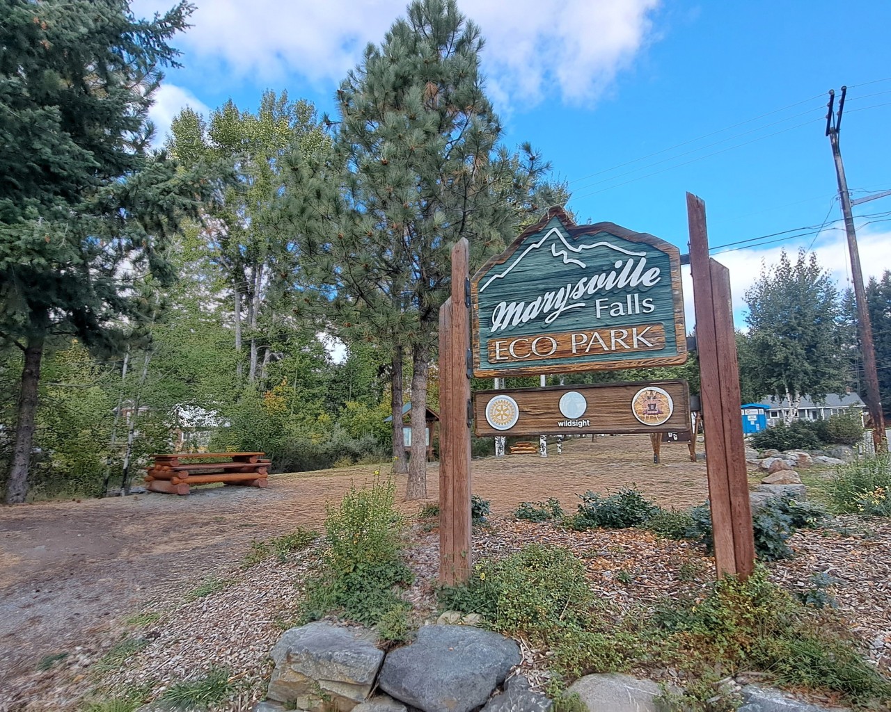 Marysville Eco Park Creekside Picnic Spot - The tables sit close to the creek, and the park makes a great place to relax and enjoy a picnic. It’s an easy spot to start or end the short walk.