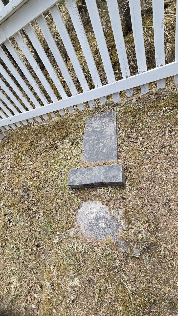 Leskoy Grave Marker in Nordegg Pioneer Cemetery - A weathered 1917 grave marker in Nordegg’s pioneer cemetery appears to read Leskoy or Les Koy, though the full name is difficult to confirm