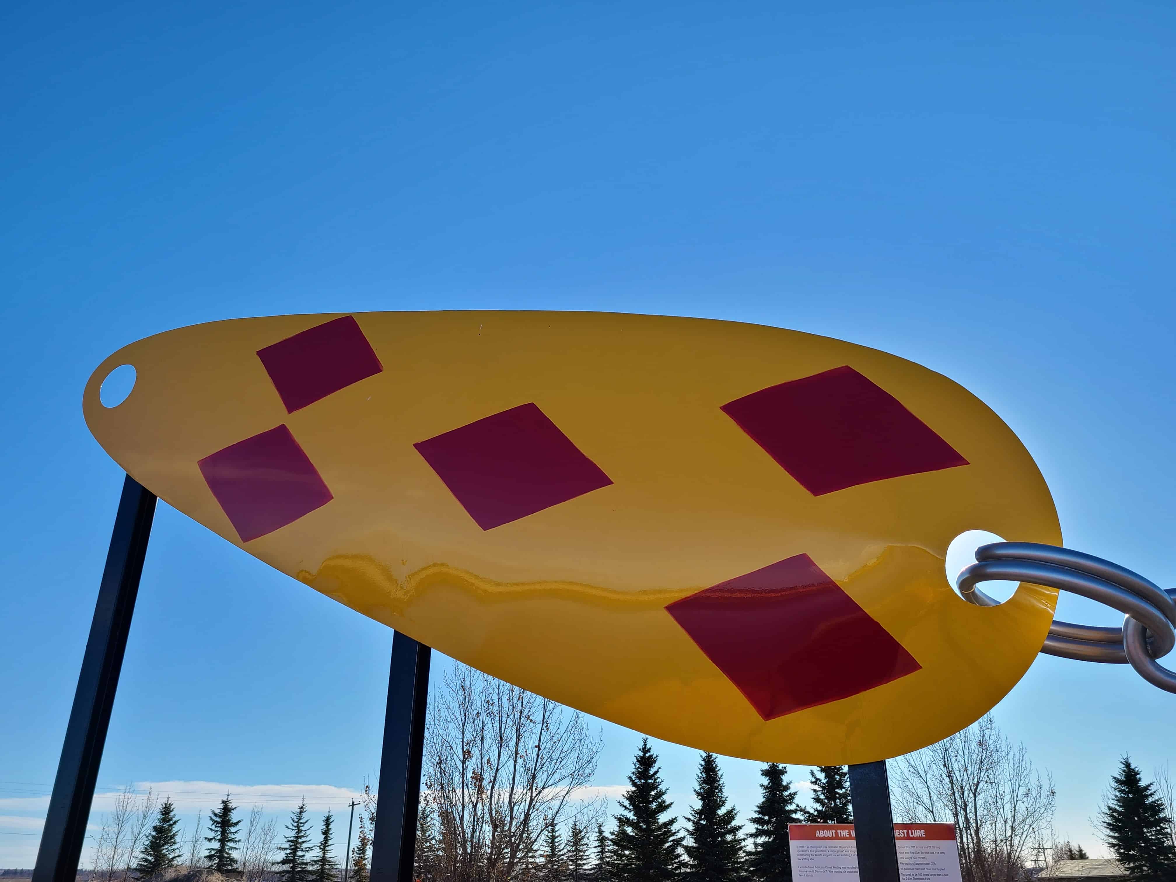 World's Largest Fishing Lure, Len Thompson Factory and Store