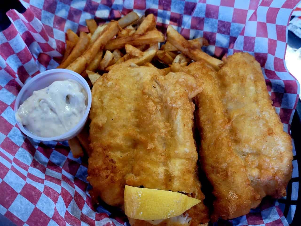 Shorty's Diner, Crossfield, Alberta 2022-05-14 - Delicious Fish & Chips at Shorty's Diner 