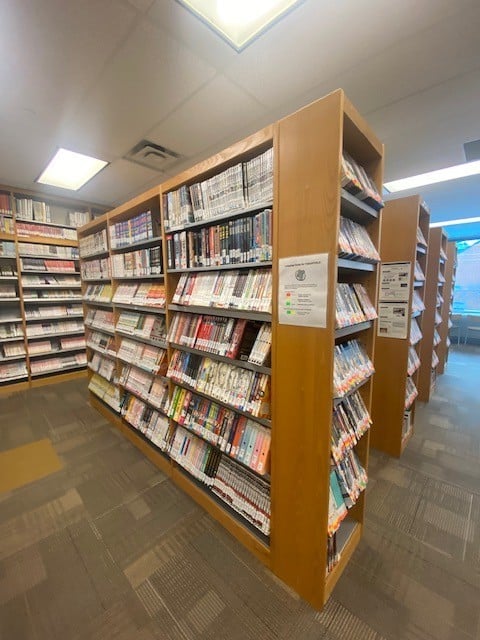 The Japan Foundation of Toronto Library in Ontario, Canada 2023-03-22 - The Japan Foundation of Toronto library in Ontario, Canada, has books in Japanese, English and French.