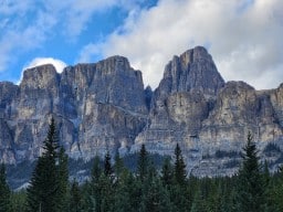 Amazing Mountain Views Along the Bow Valley Parkway 