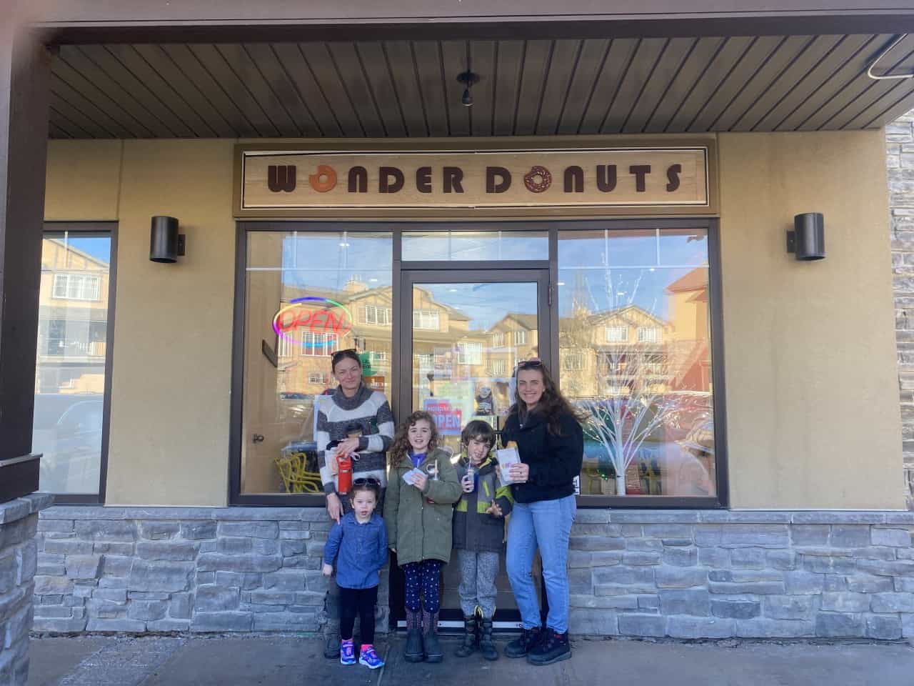 Adventure Seekers Meet at Wonder Donuts Calgary Alberta Canada - Eh Canada Adventure Seekers, Andrea Horning and Jesseca Perry meeting up with little seekers at the best donut shop in Calgary, Wonder Donuts. Shout out to Andrea for sharing this local business is her neighborhood. 